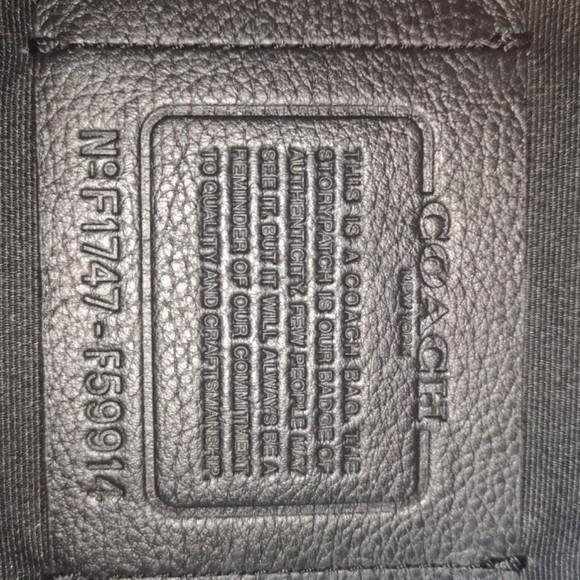 Coach leather backpack - Picture 3 of 4